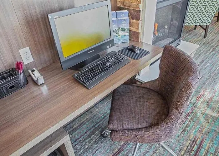 By Marriott Decatur 3*