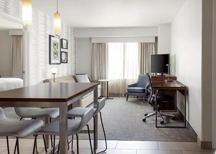 By Marriott Decatur Hotel
